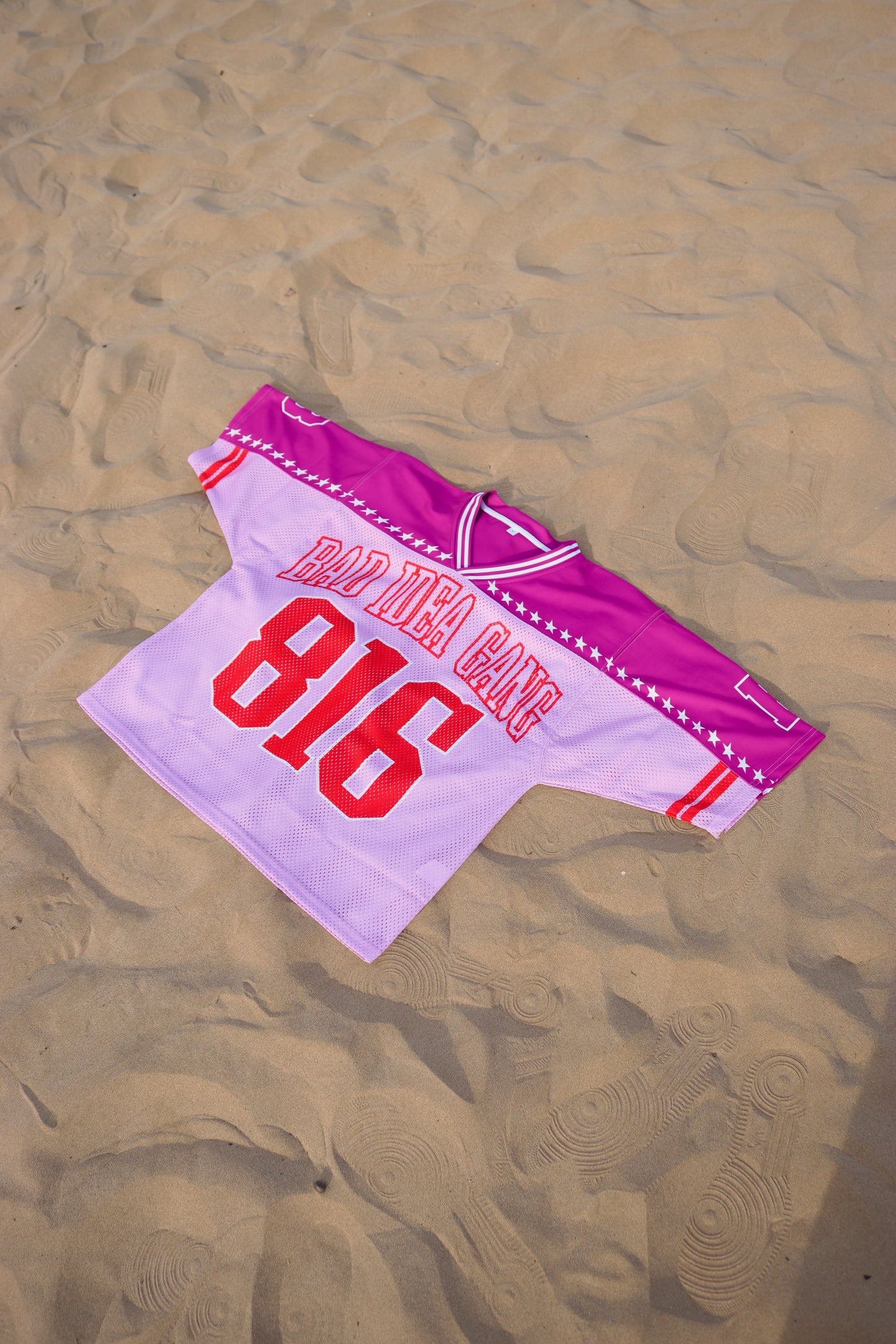 816 TEE 🏈