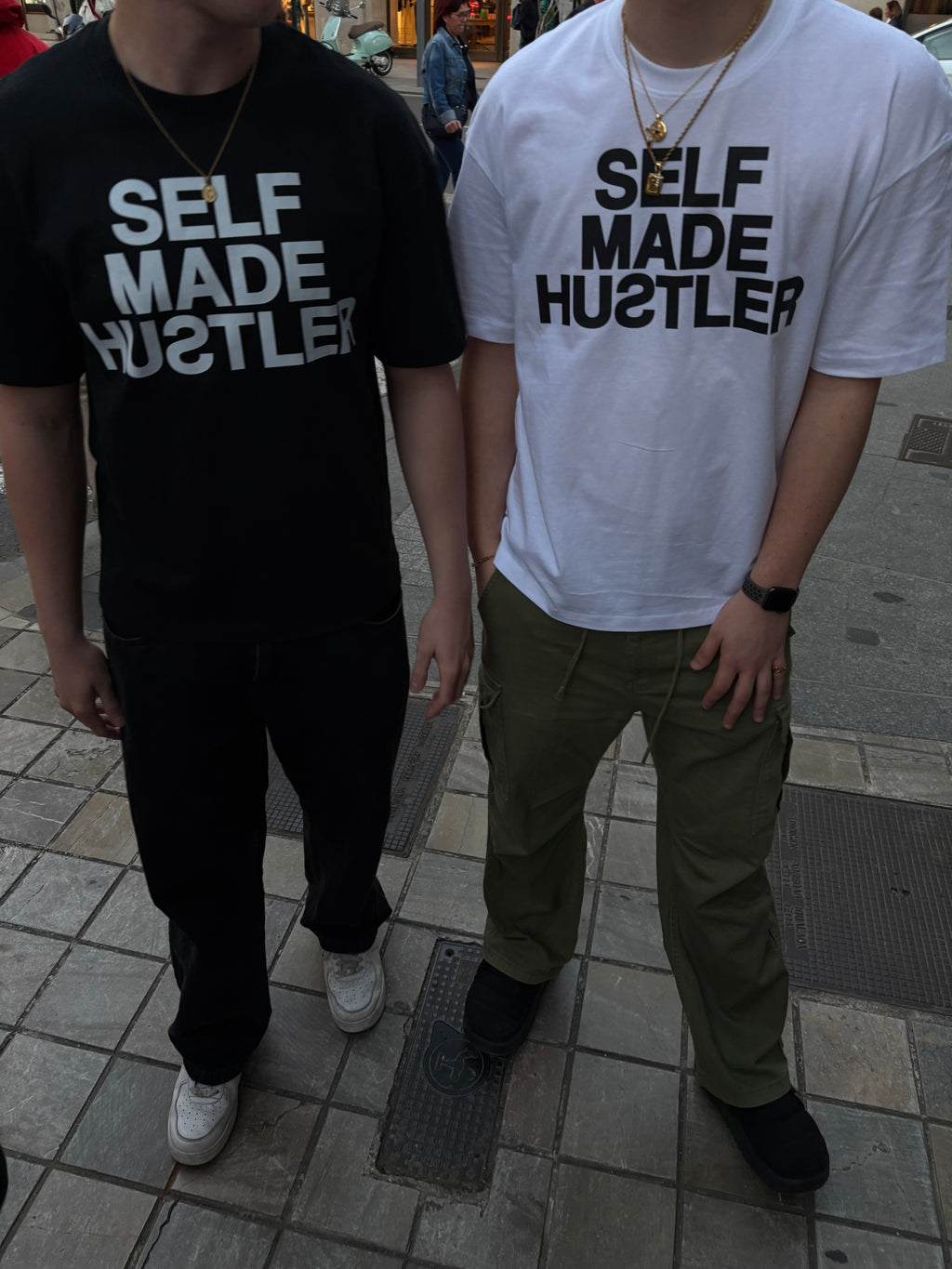 Hustlers Tee ⭐️