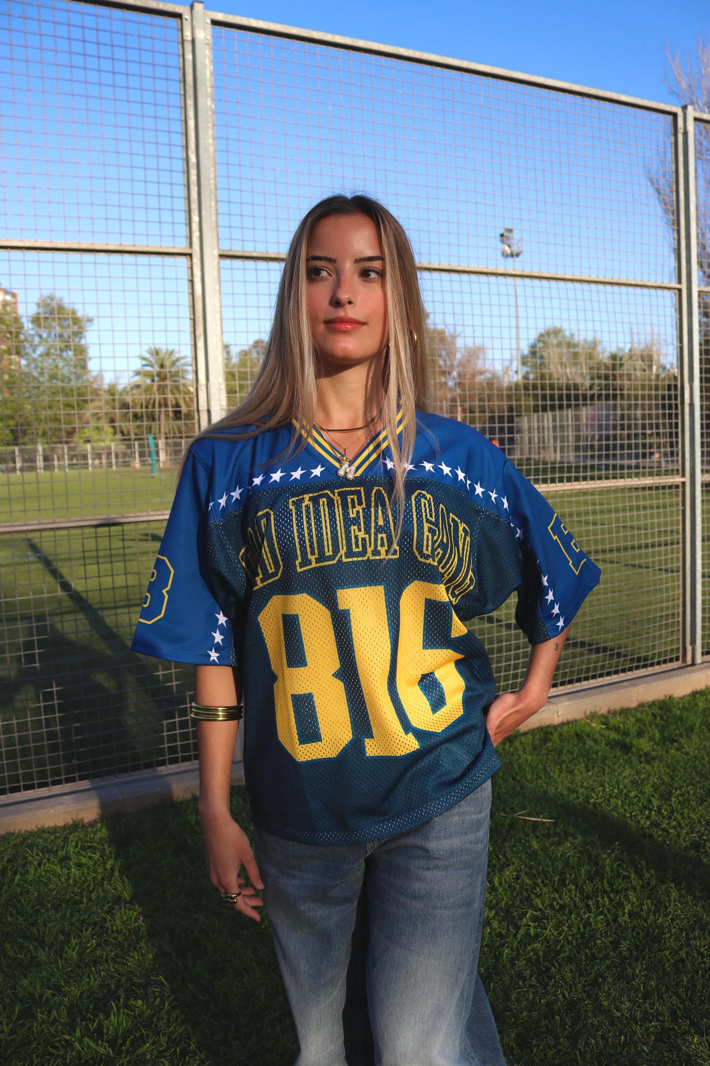 816 TEE 🏈